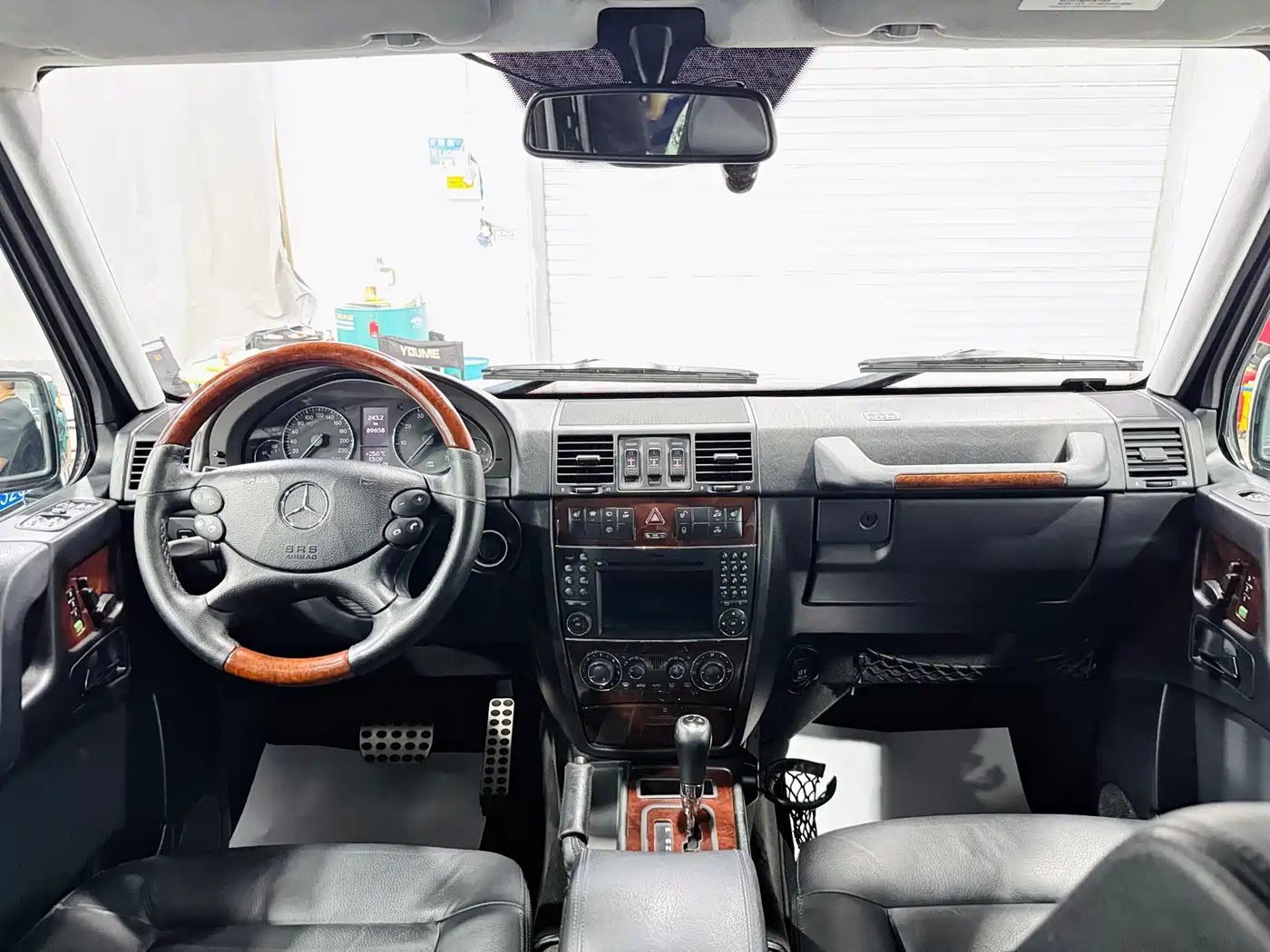 Mercedes-Benz G-Class 2011 2010 G 500