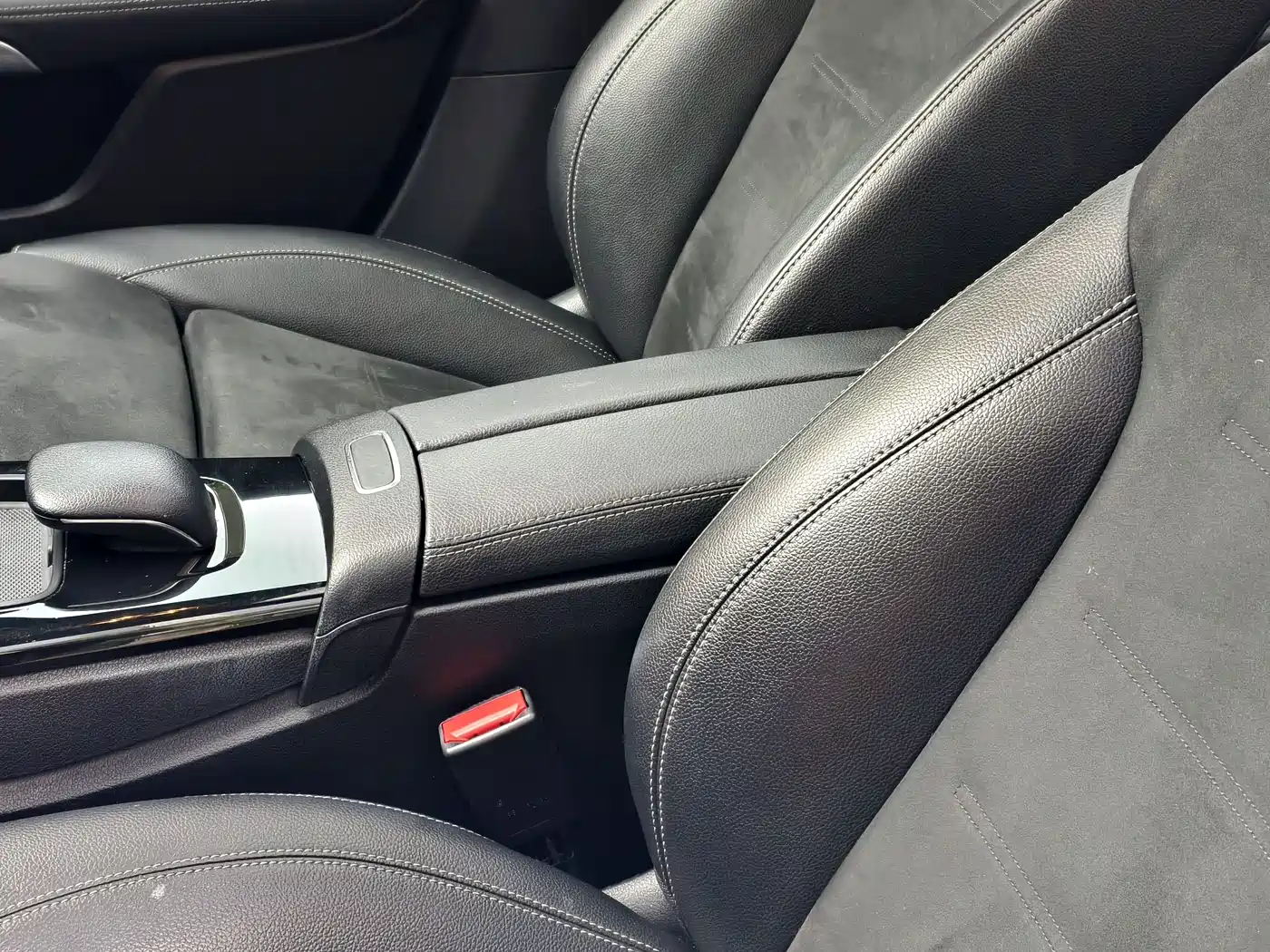 Mercedes-Benz A-Class 2019 A 180 L Sport Sedan фото 29