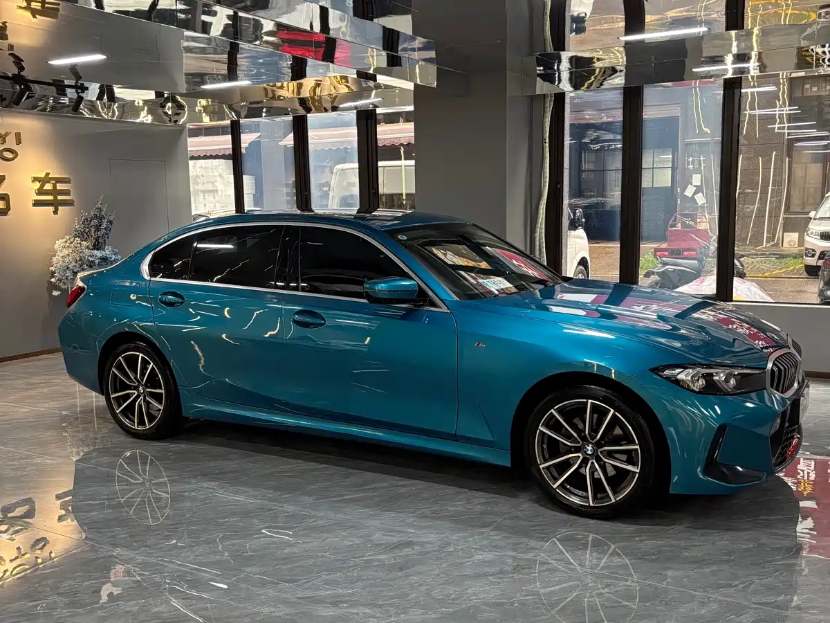 BMW 3 Series 2024 320Li M Sport Package фото 4