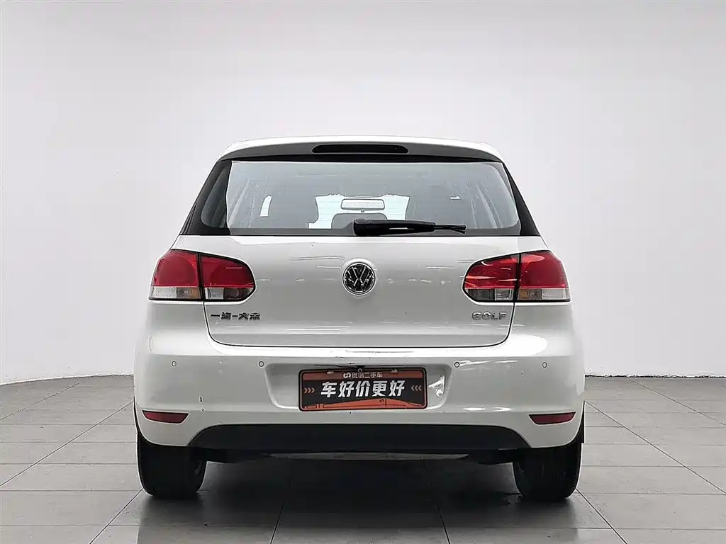 Volkswagen Golf 2012 1.6 Manual Comfort Type фото 4