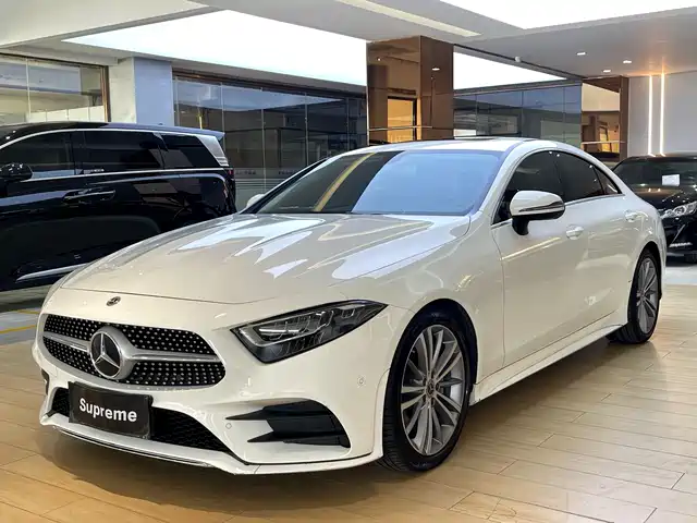 MERCEDES-BENZ CLS