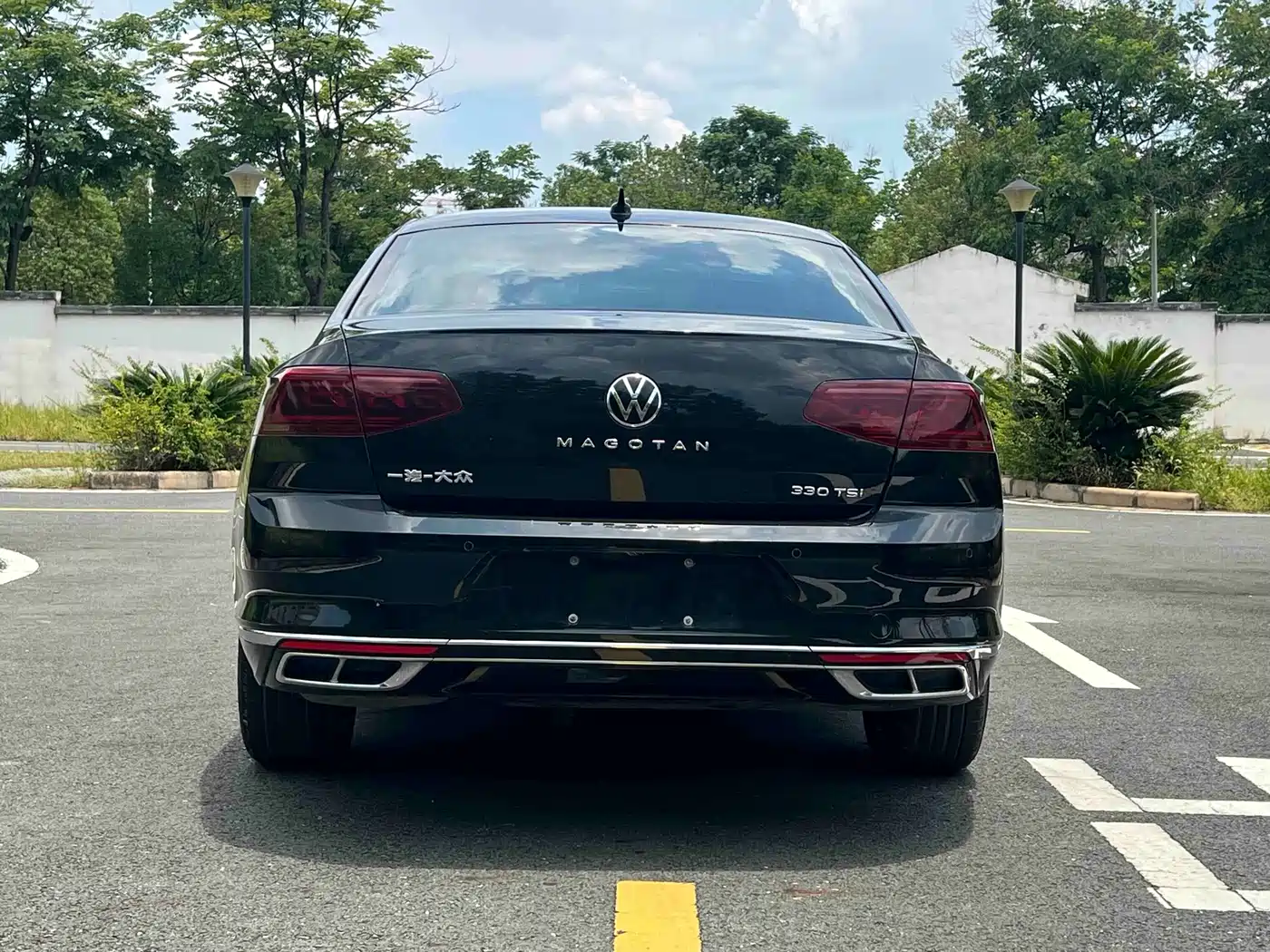 Фото 5 - Volkswagen Magotan