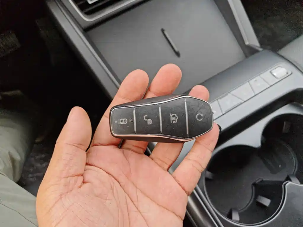 BYD Qin L 2026 2026 Model DM-i Smart Drive Edition 128KM Pioneer