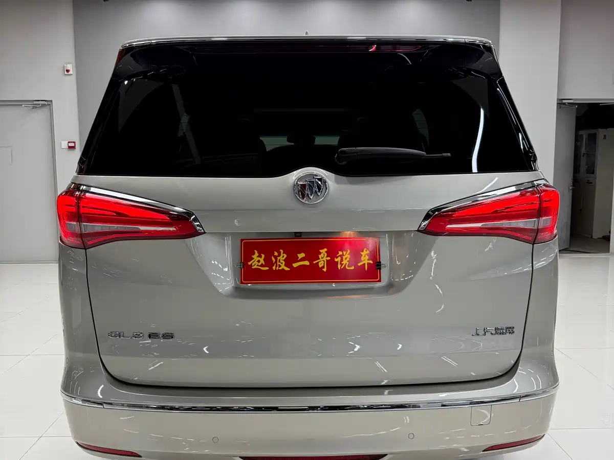 Buick GL8 2018 ES 28T Flagship Type China VI фото 6