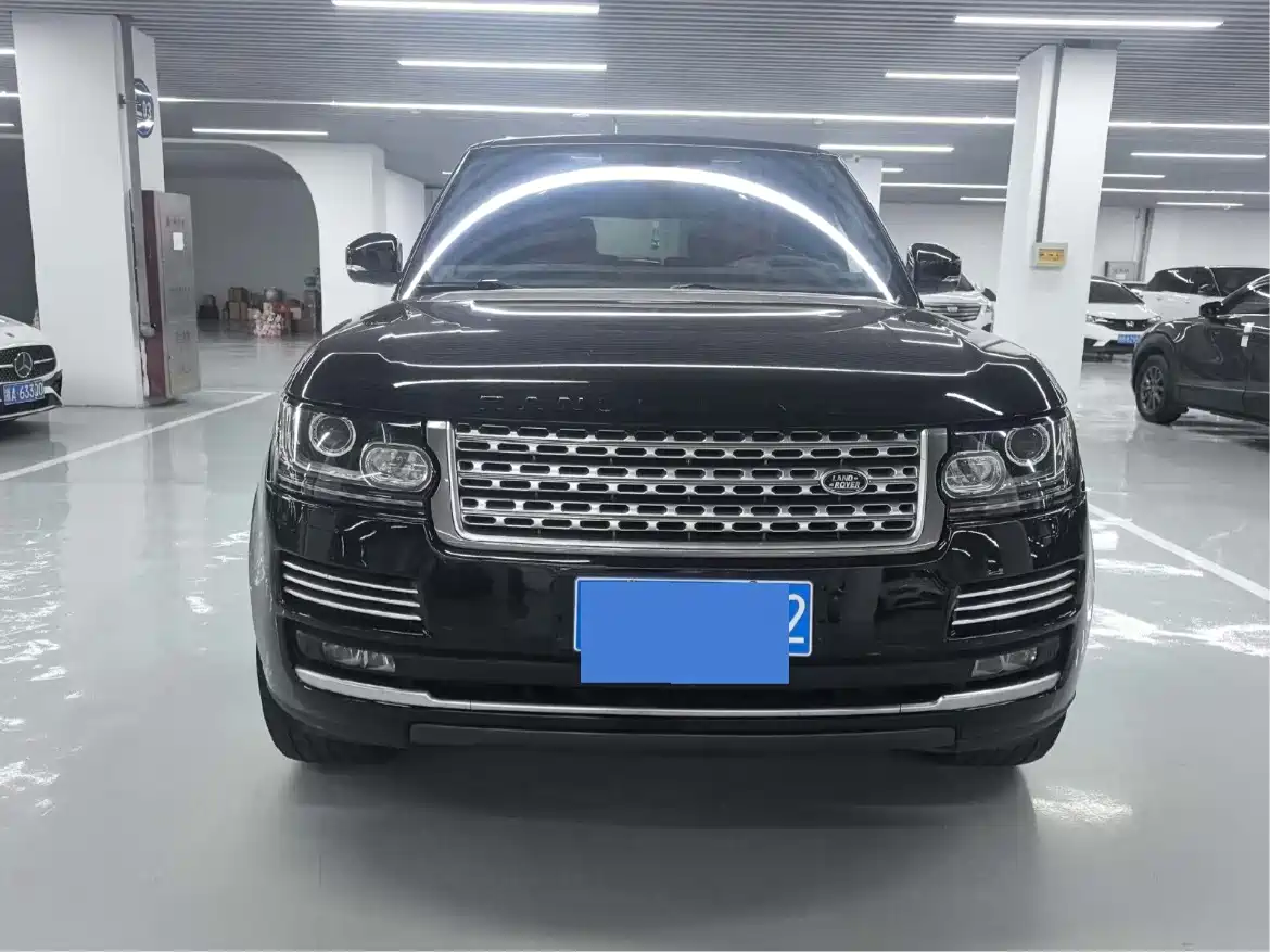 Land Rover Range Rover 2017 3.0 SC V6 Vogue LWB (Long Wheelbase) фото 2