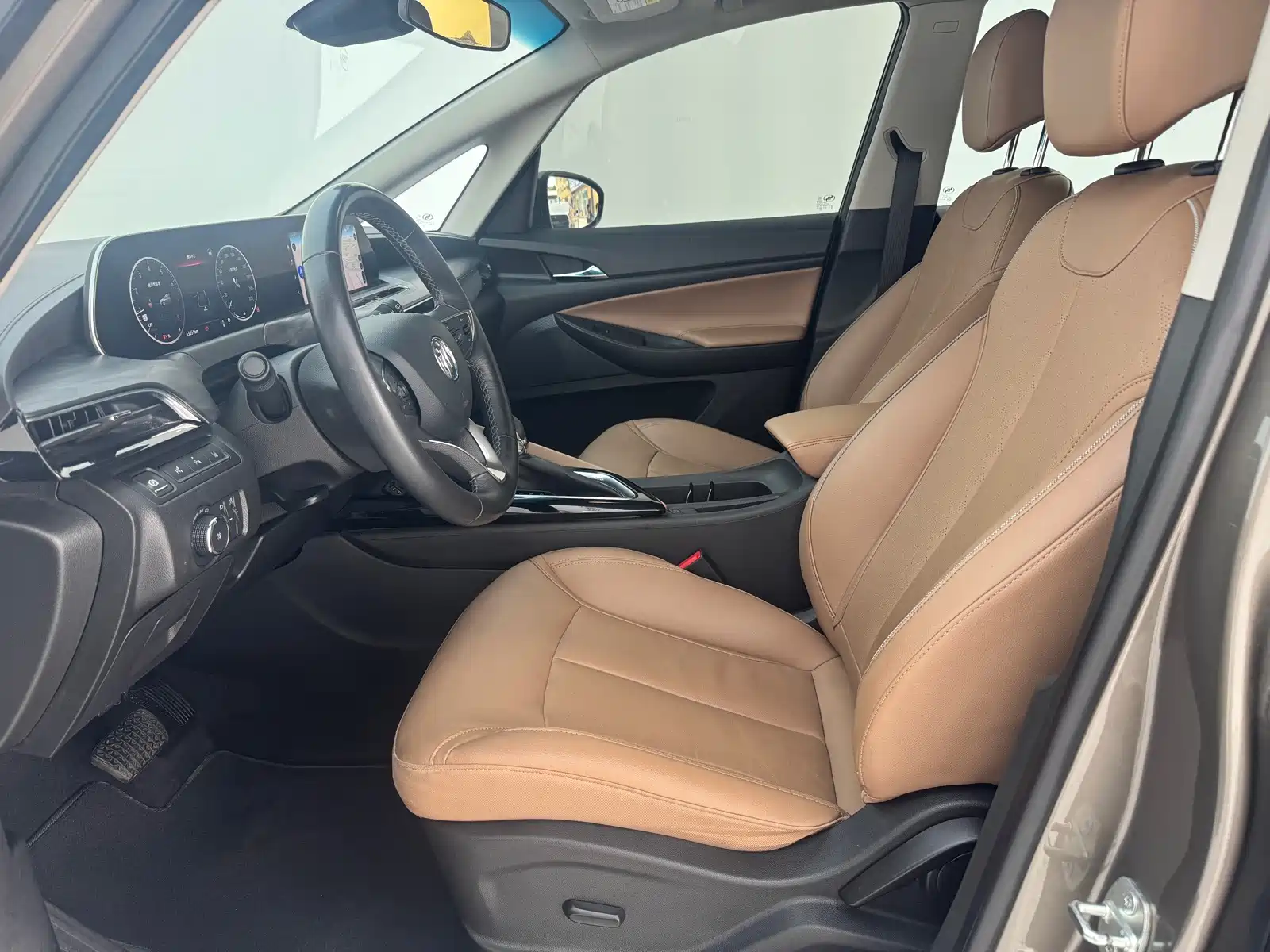 Фото 5 - Buick GL6