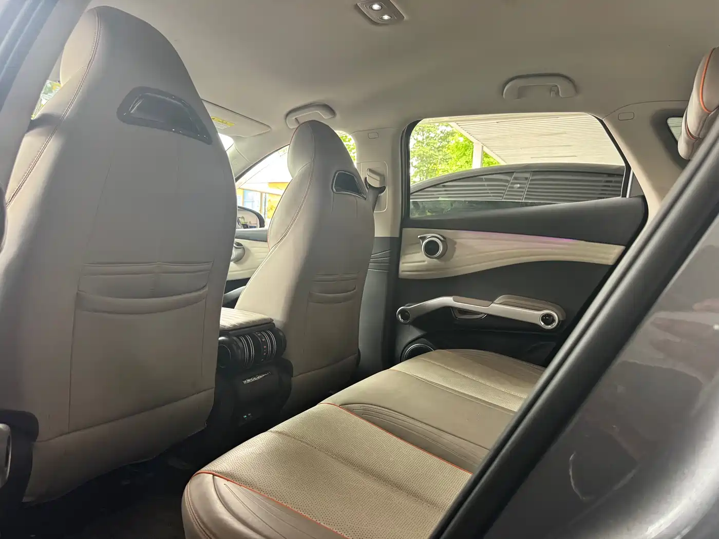 BYD Yuan PLUS 2024 Glory Edition 510KM Leading фото 8