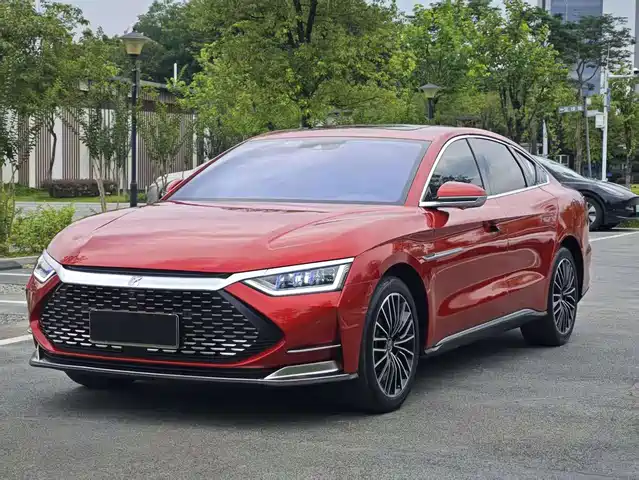 BYD Han DM, Полный привод, Люкс Performance