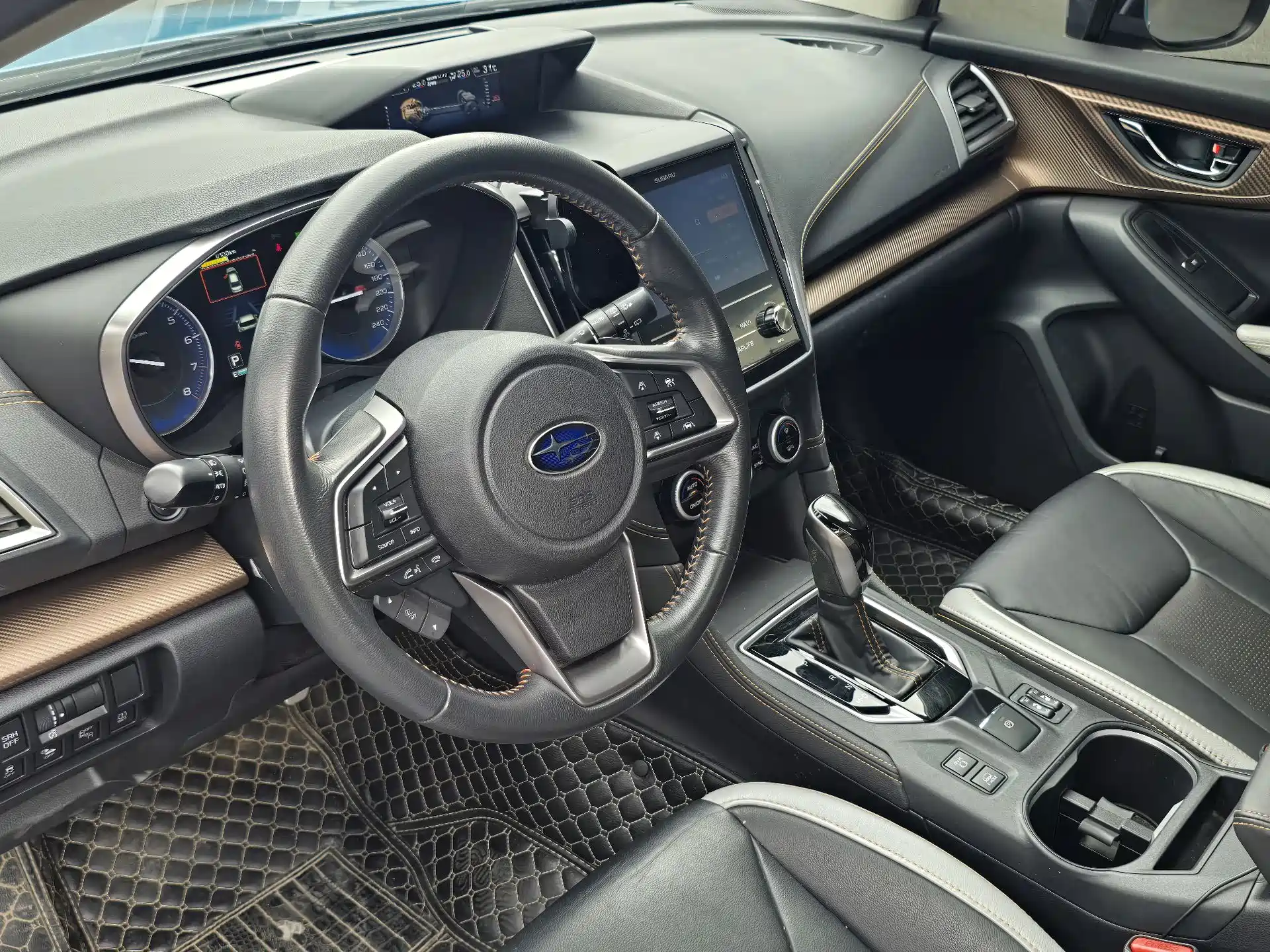 Фото 6 - Subaru XV