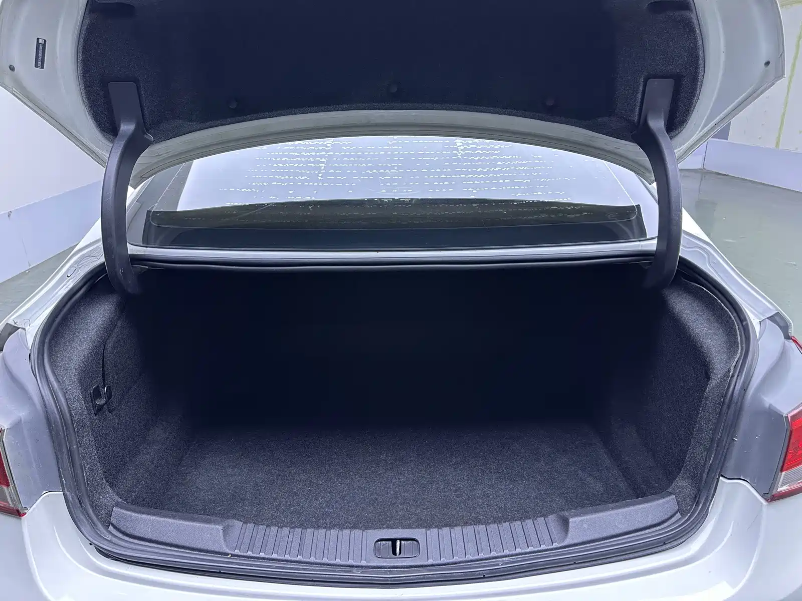 Photo 14 - Buick Verano