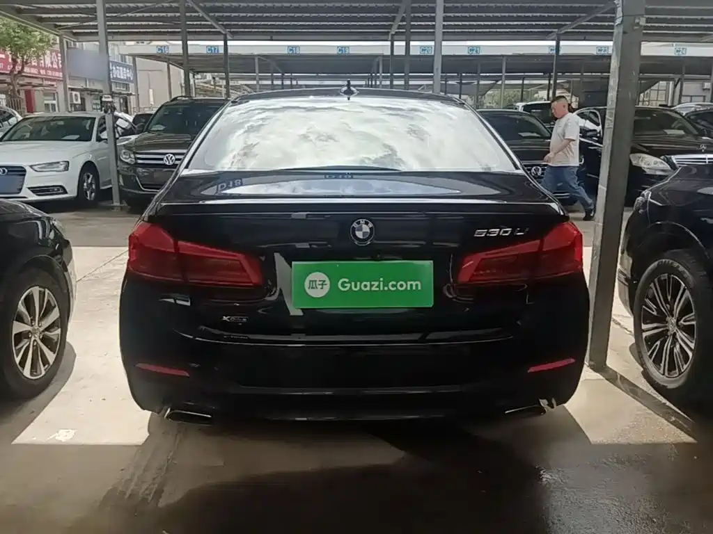 Фото 6 - BMW 5 Series