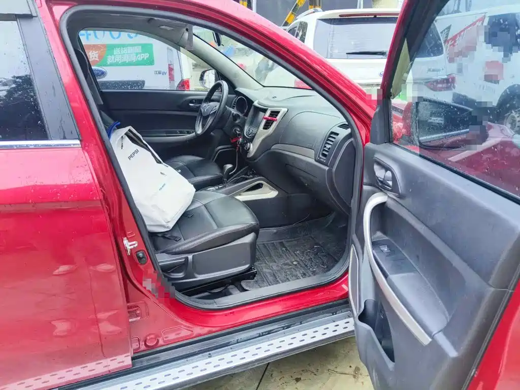Changan CS35 2014 2014 1.6L Automatic Luxury Type China IV