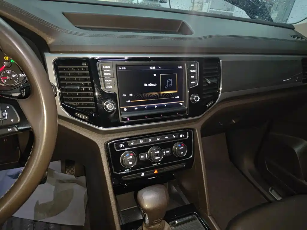 Volkswagen Teramont 2018 2017 530 V6 4WD Luxury Edition