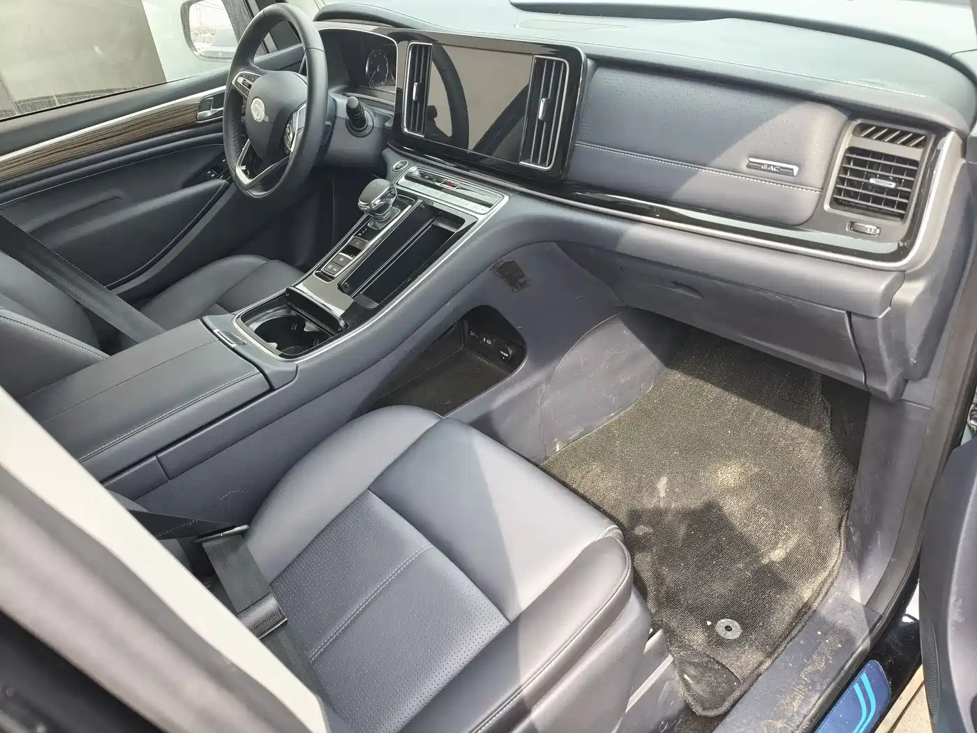 GAC Trumpchi Trumpchi M8 2024 Leadershow Series 390T Luxury Edition фото 9