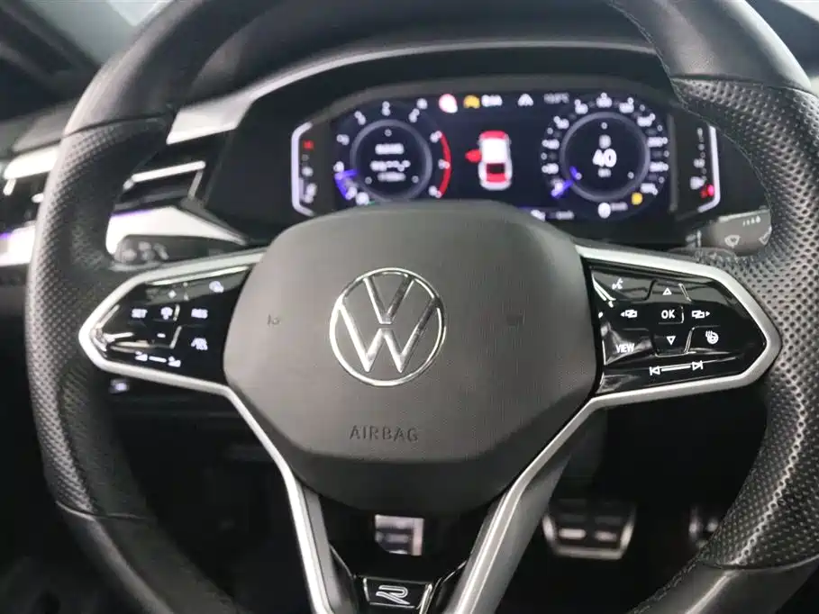 Volkswagen FAW-Volkswagen CC 2024 380TSI Eye-catching Public Sharing Edition фото 6