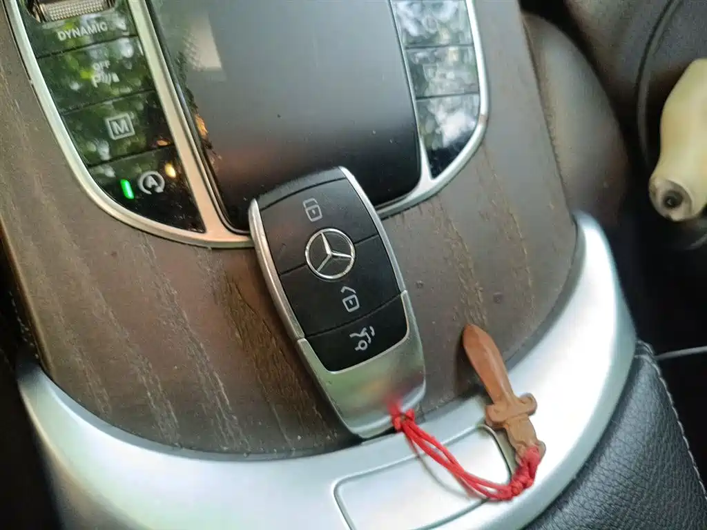 Mercedes-Benz GLC 2020 Facelift GLC 260 L 4MATIC Luxury фото 12