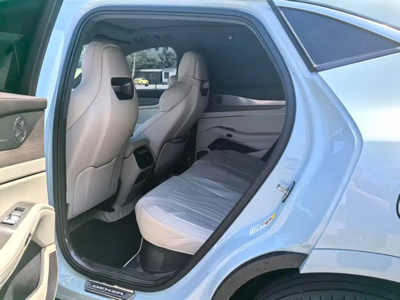 Denza N7 2025 2024 630 AWD Smart Drive Max