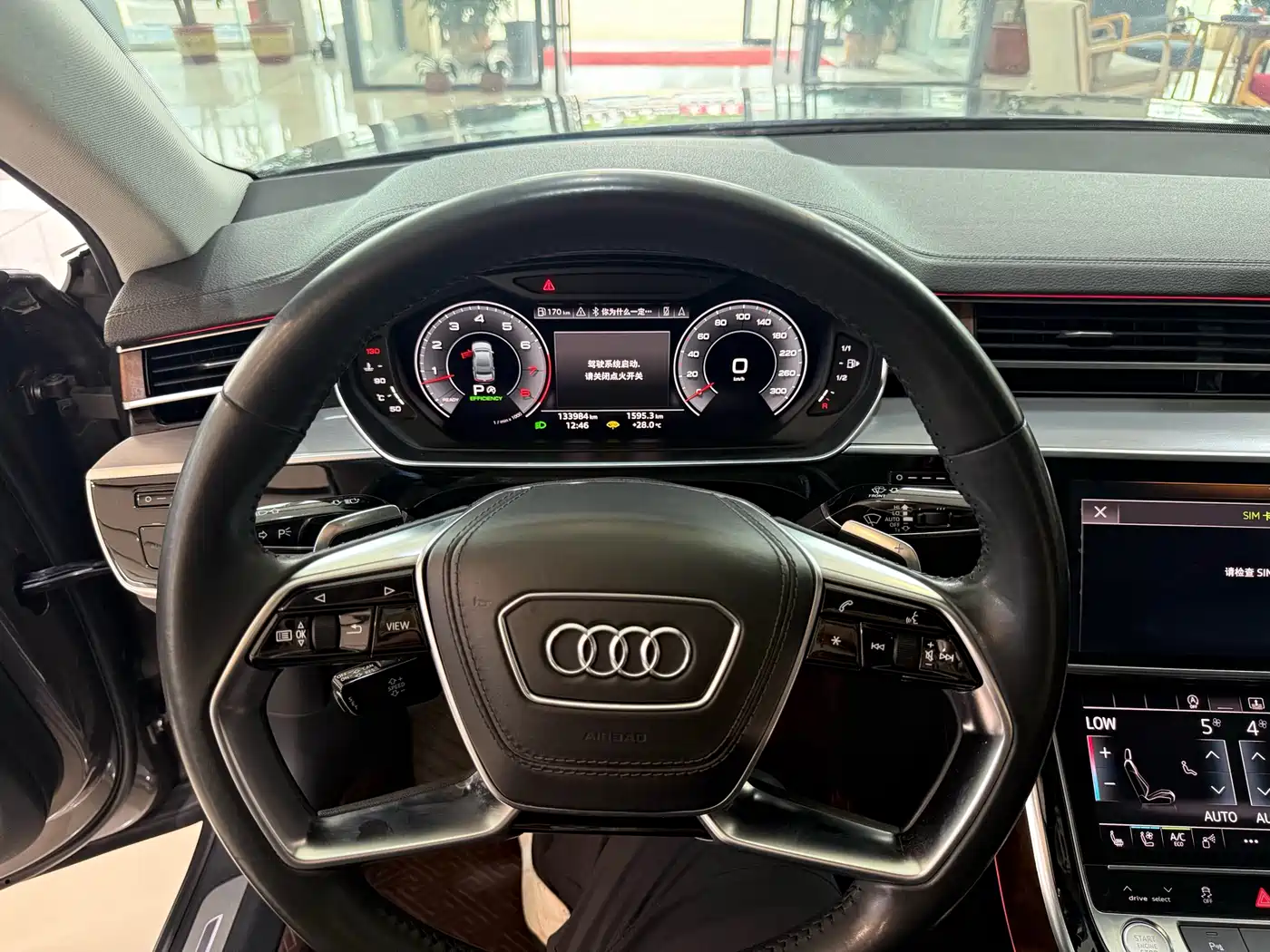 Audi A8 2018 A8L 55 TFSI quattro Luxury фото 14