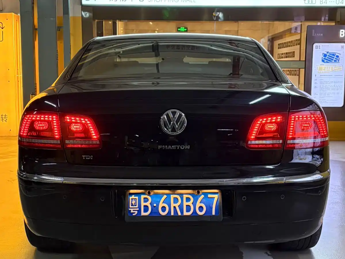 Volkswagen Phaeton 2012 3.0TDI Executive фото 5