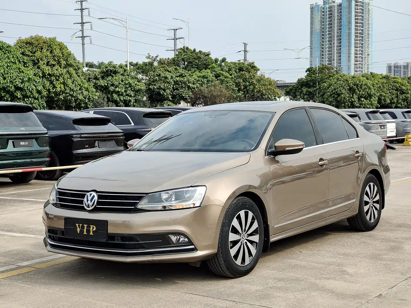 Volkswagen Sagitar 2015 230TSI Automatic Luxury