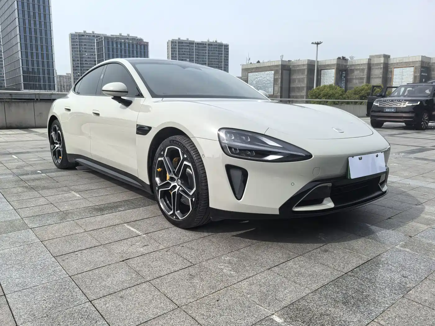 XIAOMI CAR XIAOMI SU7