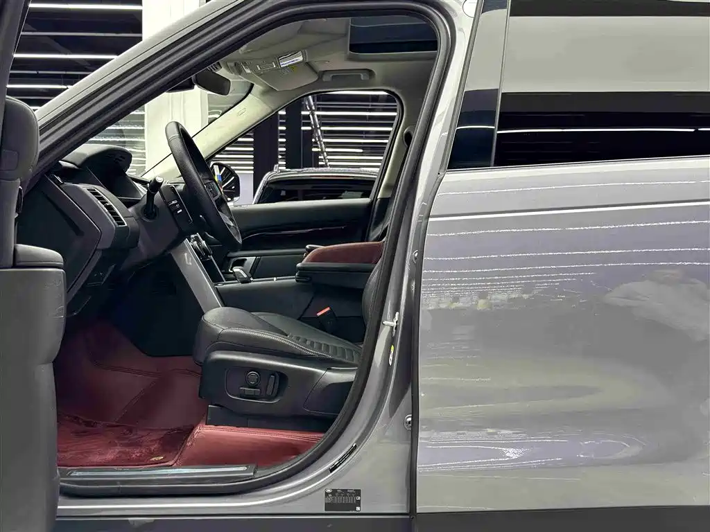 Фото 6 - Land Rover Discovery