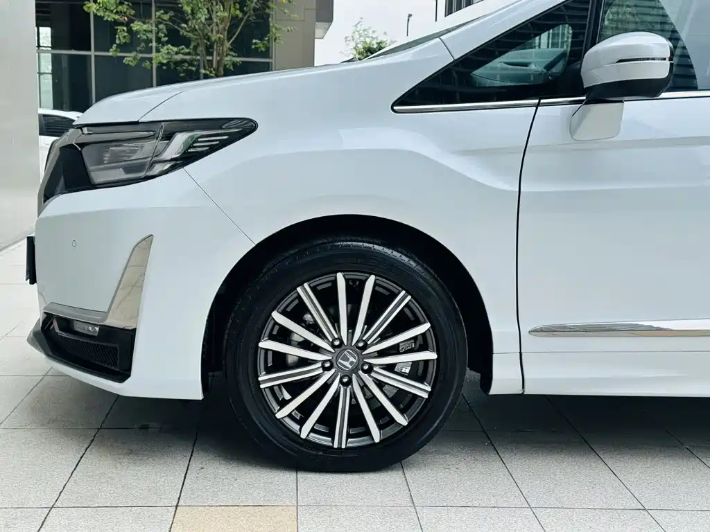 Honda Elysion 2026 2025 2.0L e:HEV Base Model