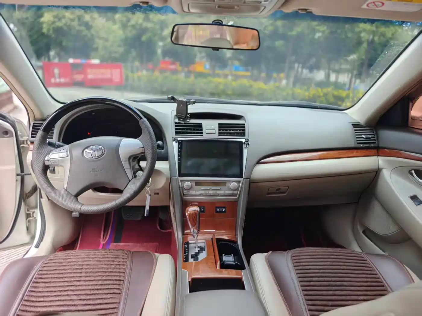 Toyota Camry 2013 200G Classic Luxury Edition фото 7