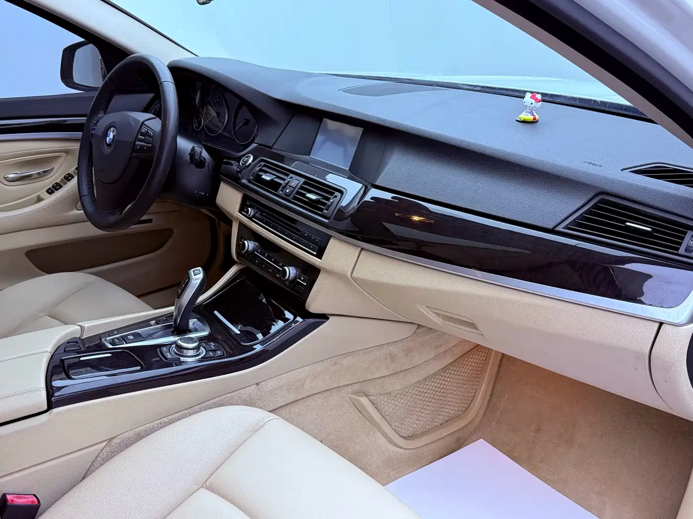 BMW 5 Series 2013 525Li Leadership фото 20
