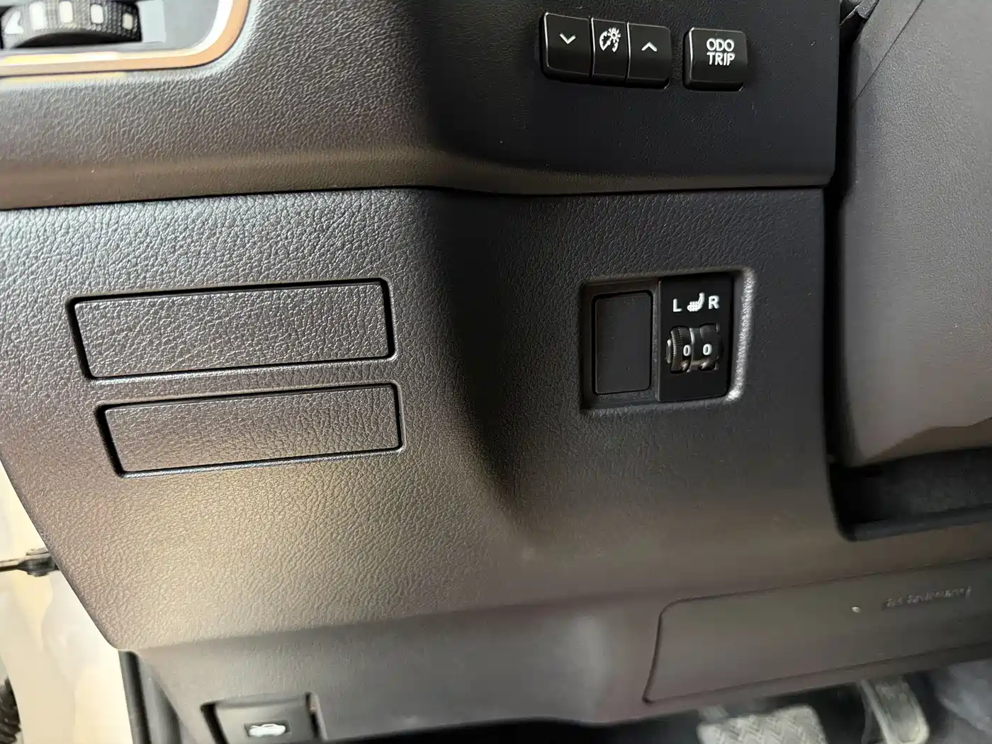 Lexus NX 2020 200 FWD Sharp Edition China V фото 12