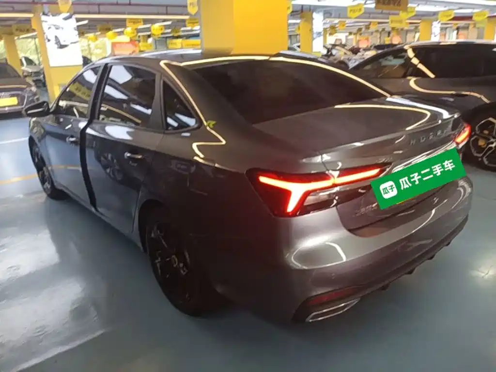 Фото 5 - Roewe i6 MAX