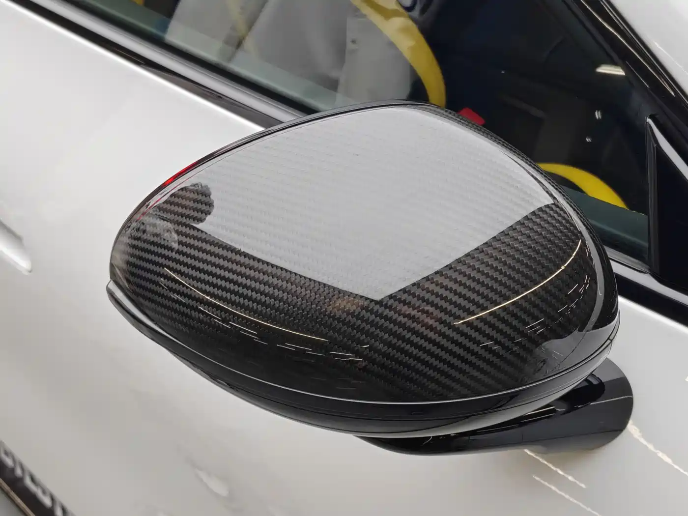 XIAOMI CAR XIAOMI SU7 ULTRA