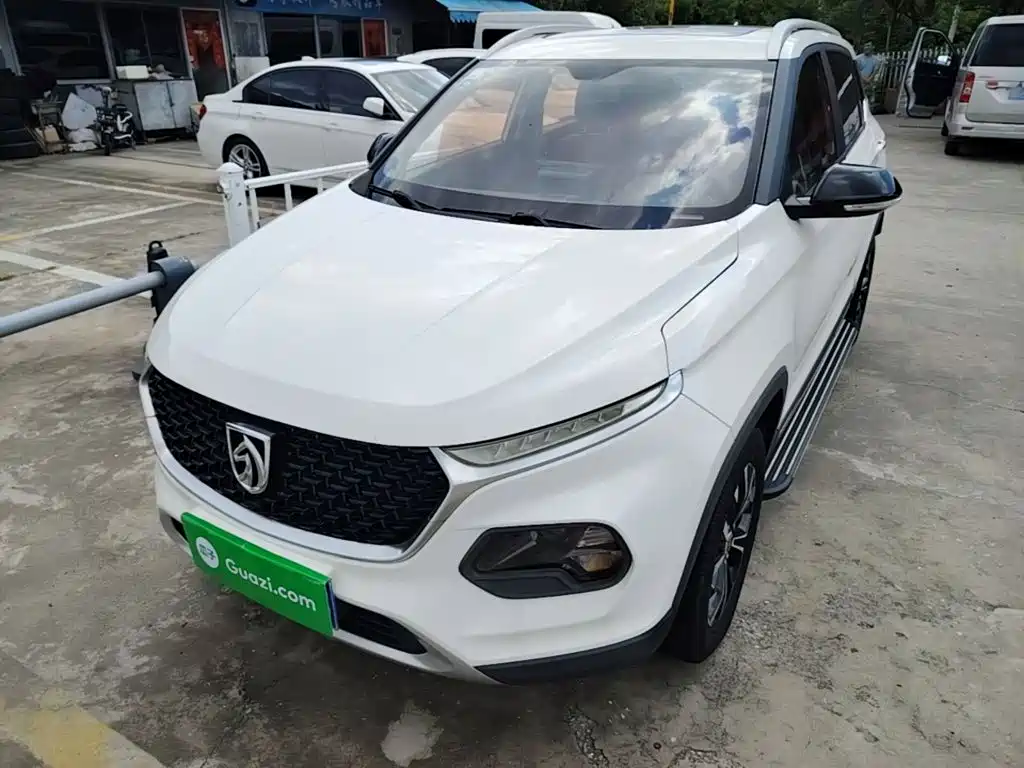 Фото 2 - Baojun 510