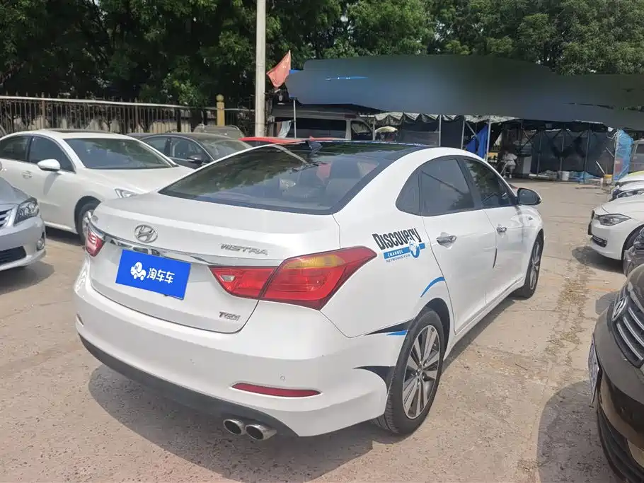 Hyundai Mistra 2016 1.6T Automatic Smart GLS фото 3