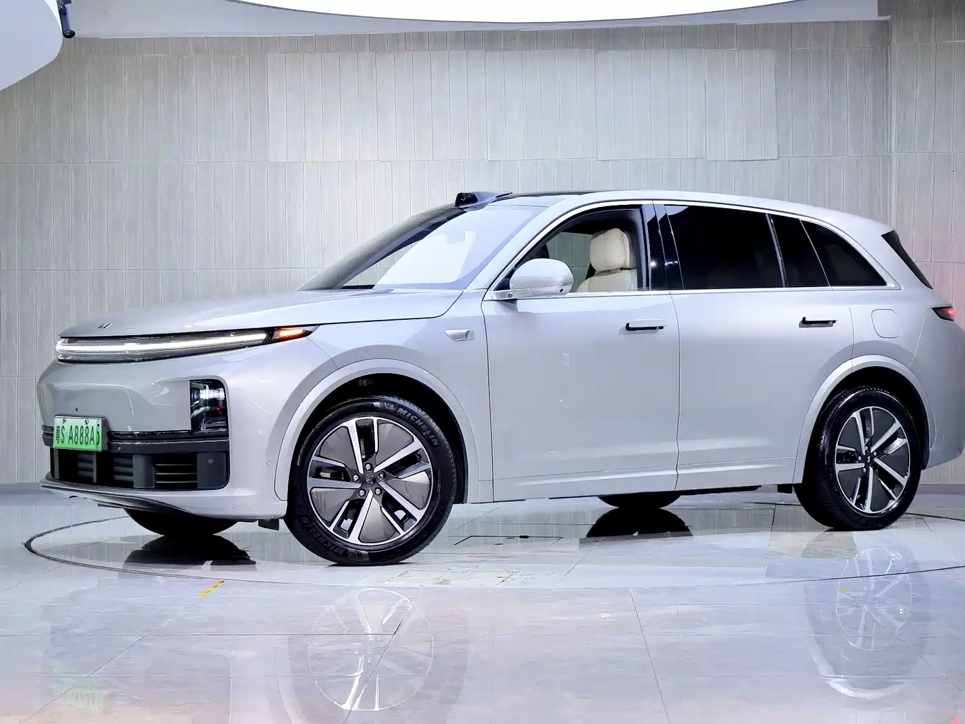 Li Auto L7 2024