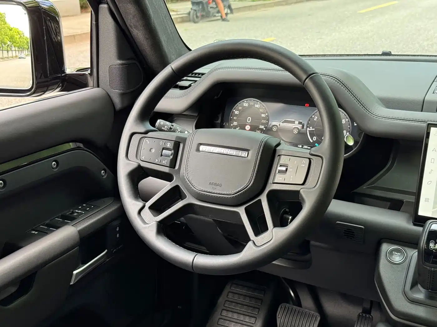 Land Rover Defender 2025 2025 110 3.0T P400 -Dynamic HSE