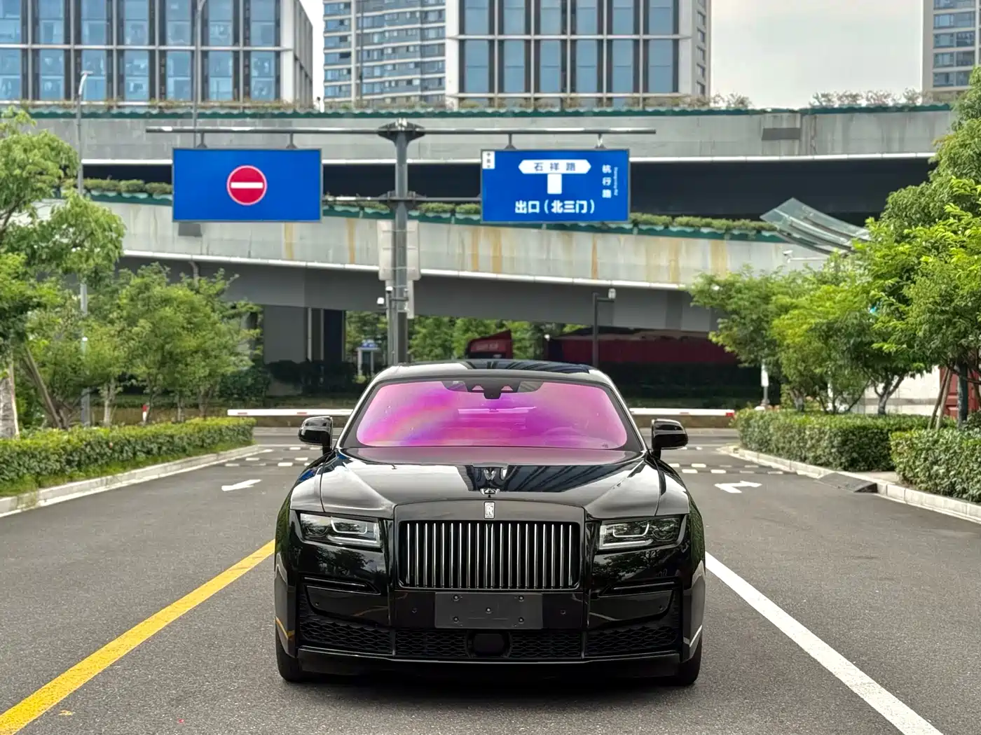 Rolls-Royce Ghost 2023 2022 6.7T Black Badge