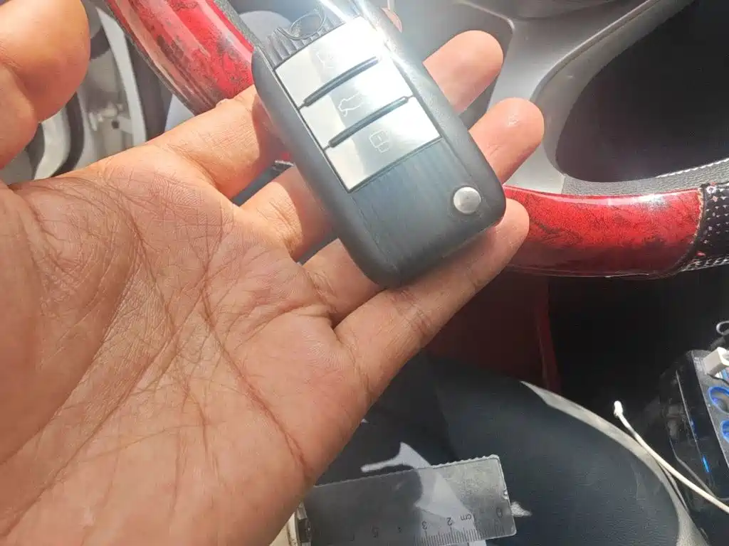 Roewe i6 2022 2020 PLUS 1.6L CVT 4G Connected Glory Flagship Edition