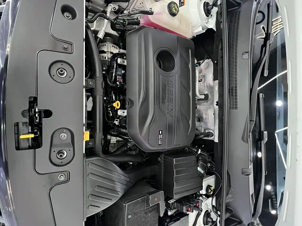 Geely Emgrand X6 2023 2021 Model PRO 1.4T Automatic Premium