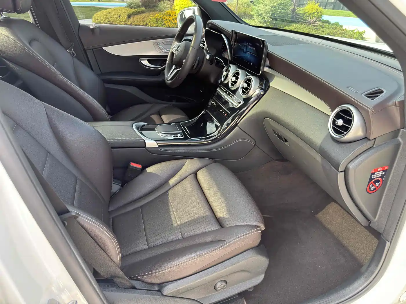 Mercedes-Benz GLC 2022 Facelift II GLC 260 L 4MATIC Sport Model фото 28