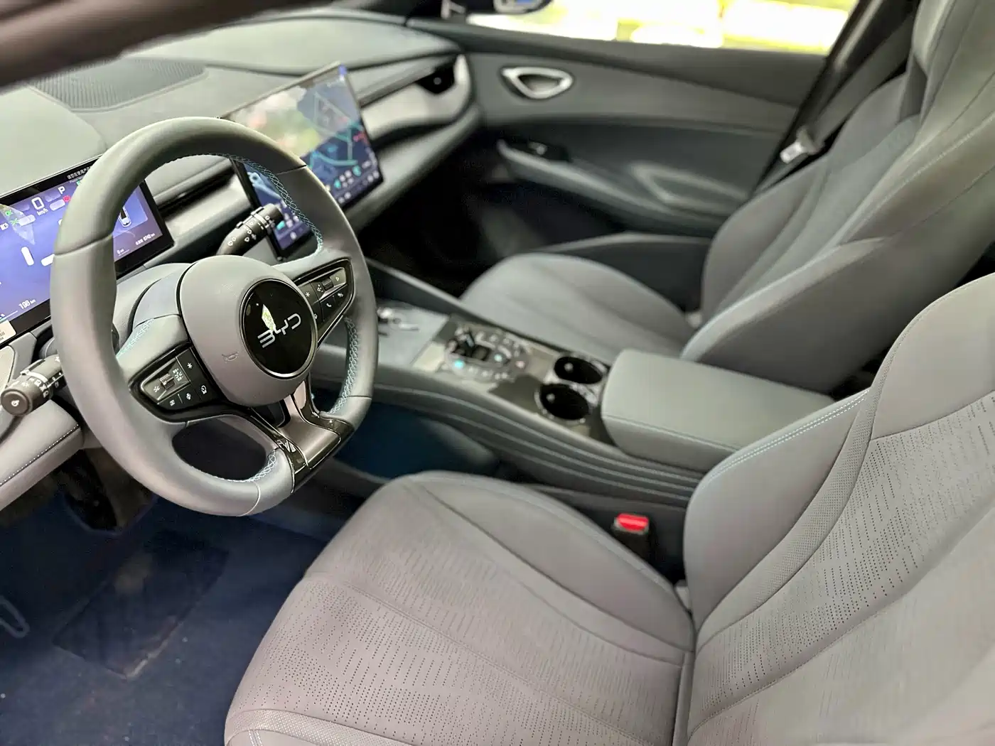 BYD Seal 06GT 2025 505 Ocean Wave Edition фото 8
