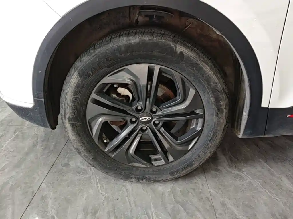 Фото 23 - Chery Tiggo 7