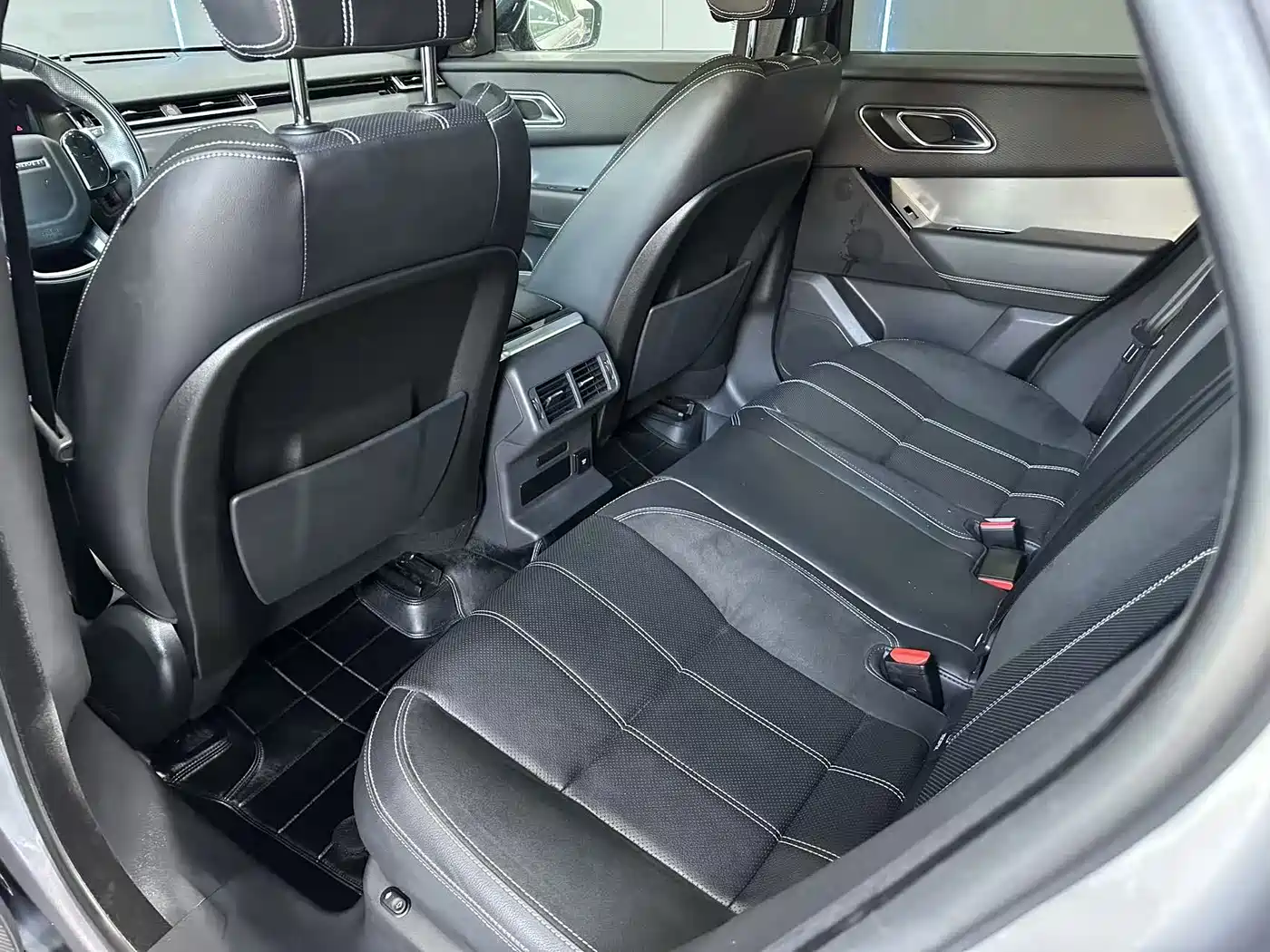 Land Rover Range Rover Velar 2020 P340 R-DYNAMIC S фото 10