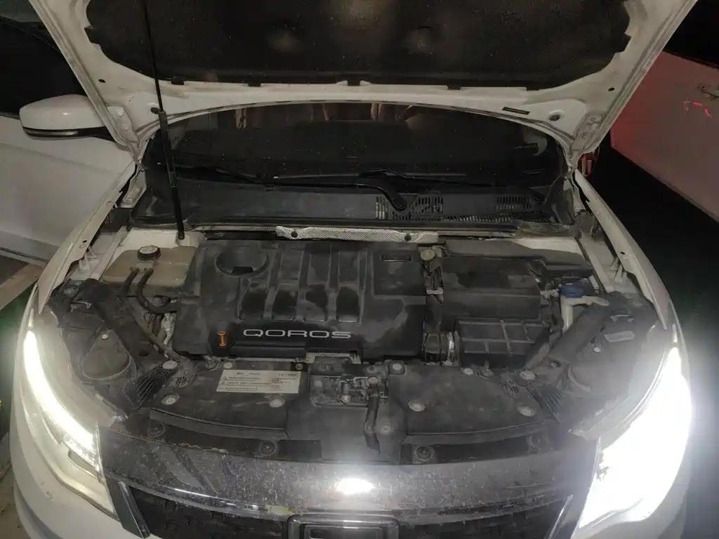 Qoros 3 2015 2014 Model Sedan 1.6T Automatic Premium