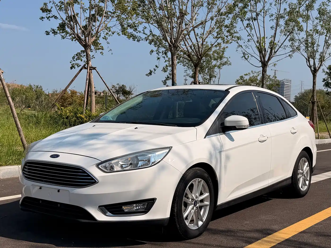 Фото 1 - Ford Focus