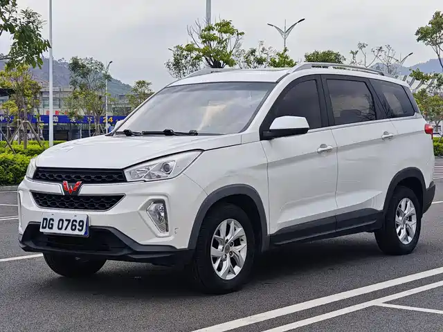 WULING WULING HONGGUANG S3
