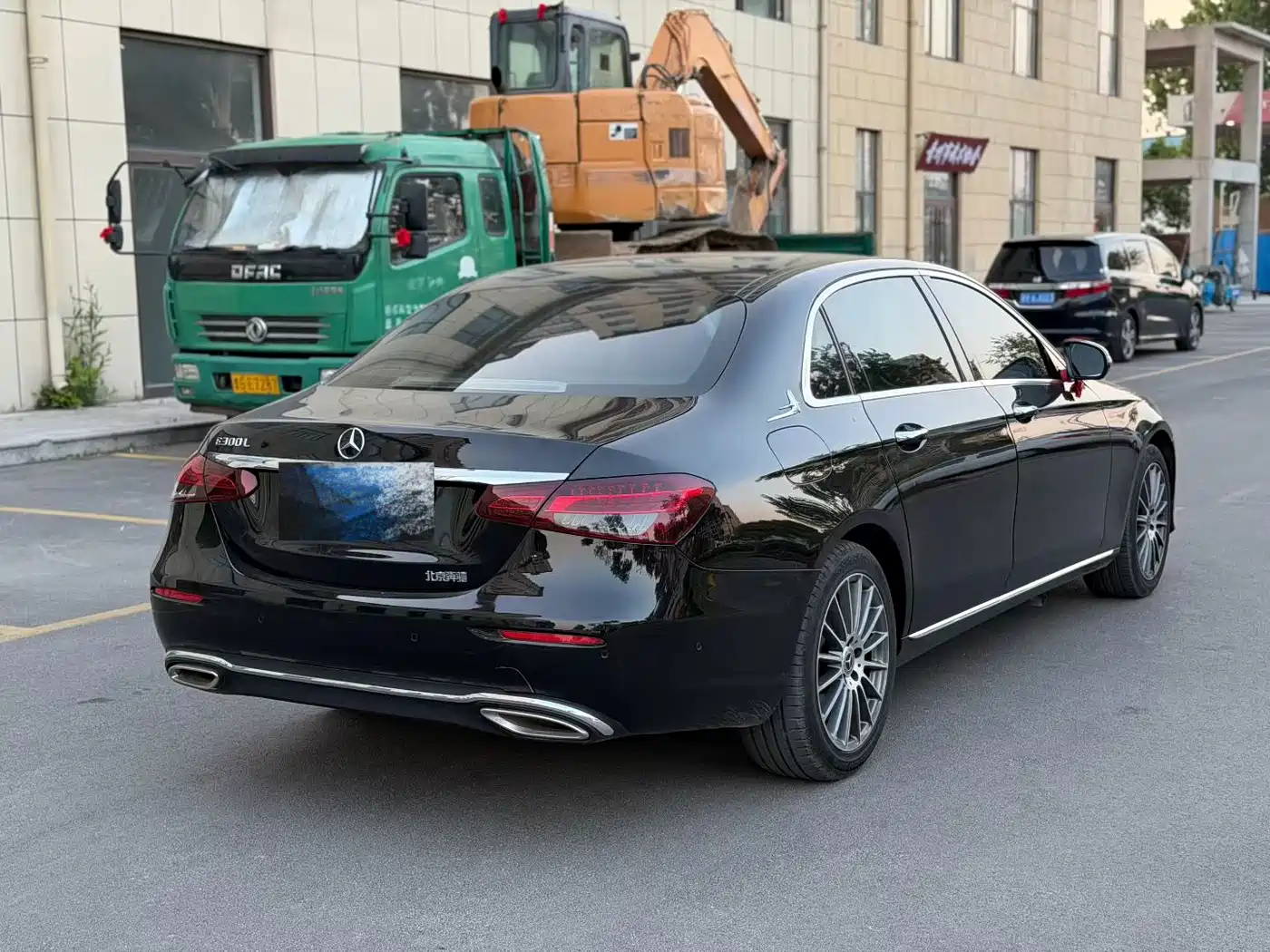 Mercedes-Benz E-Class 2022 E 260 L фото 7