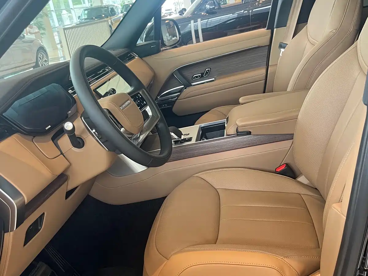 Land Rover Range Rover фото 10