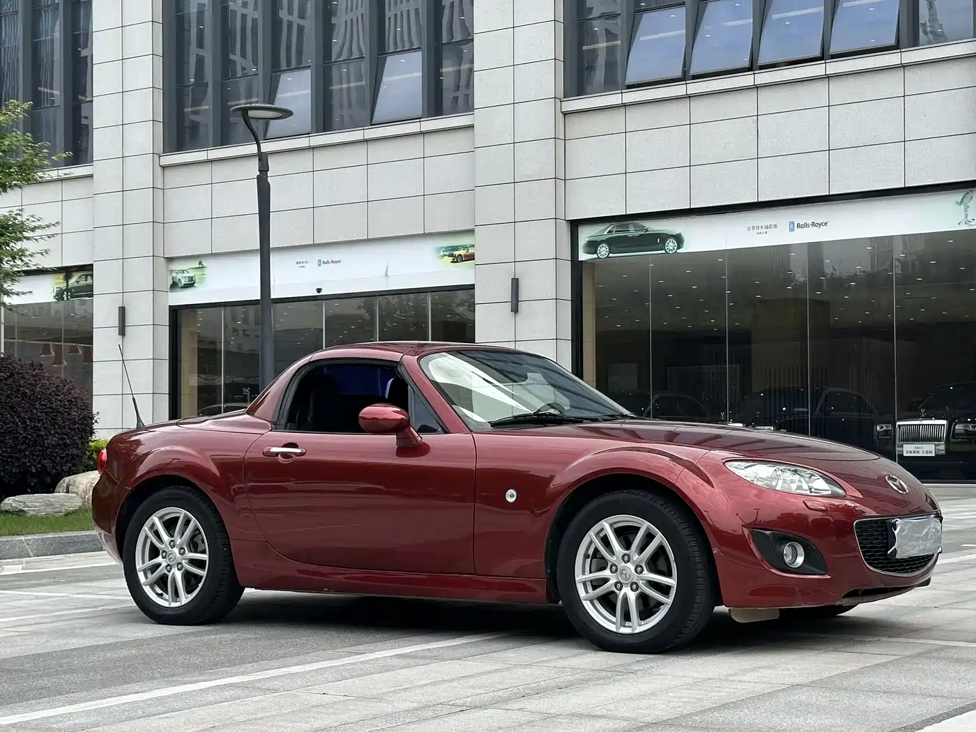 Mazda MX-5 2011 2009 2.0