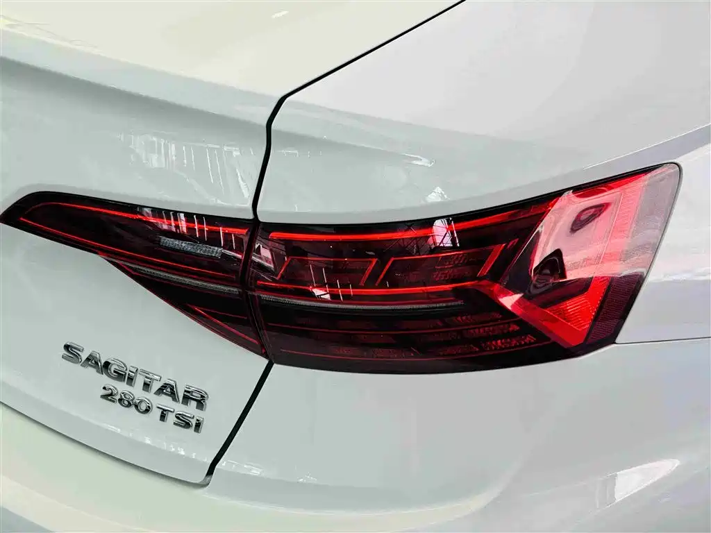 Volkswagen Sagitar 2019 280TSI DSG Comfort Edition China VI фото 12